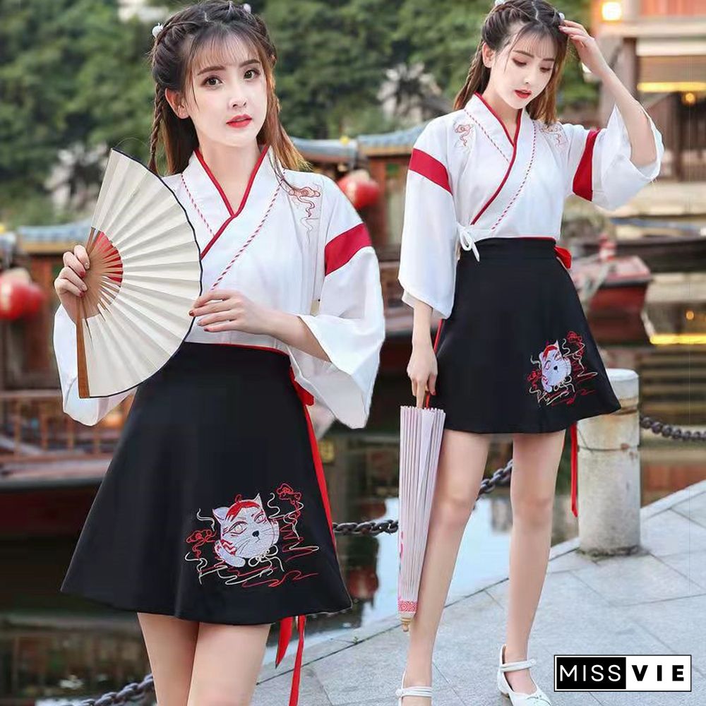 Vintage Fox Embroidery T-Shirt Lace Up Skirt Set