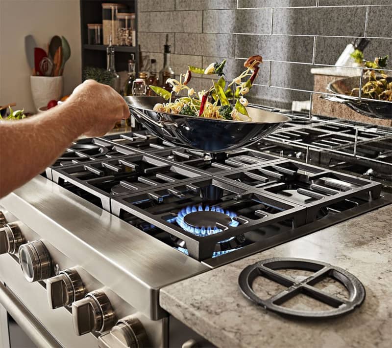 KitchenAid 36'' Stainless Steel Smart Commercial-Style Dual Fuel Range With 6 Burners