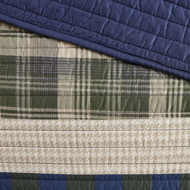 Woolrich Spruce Hill Oversized Cotton Quilt Set with Shams