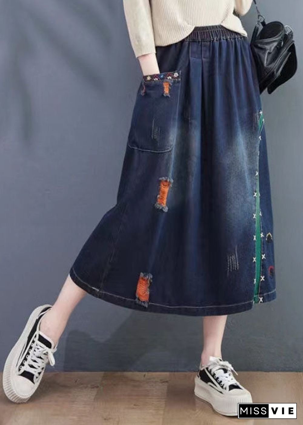 Art Navy Embroideried Hole Summer Denim Skirt