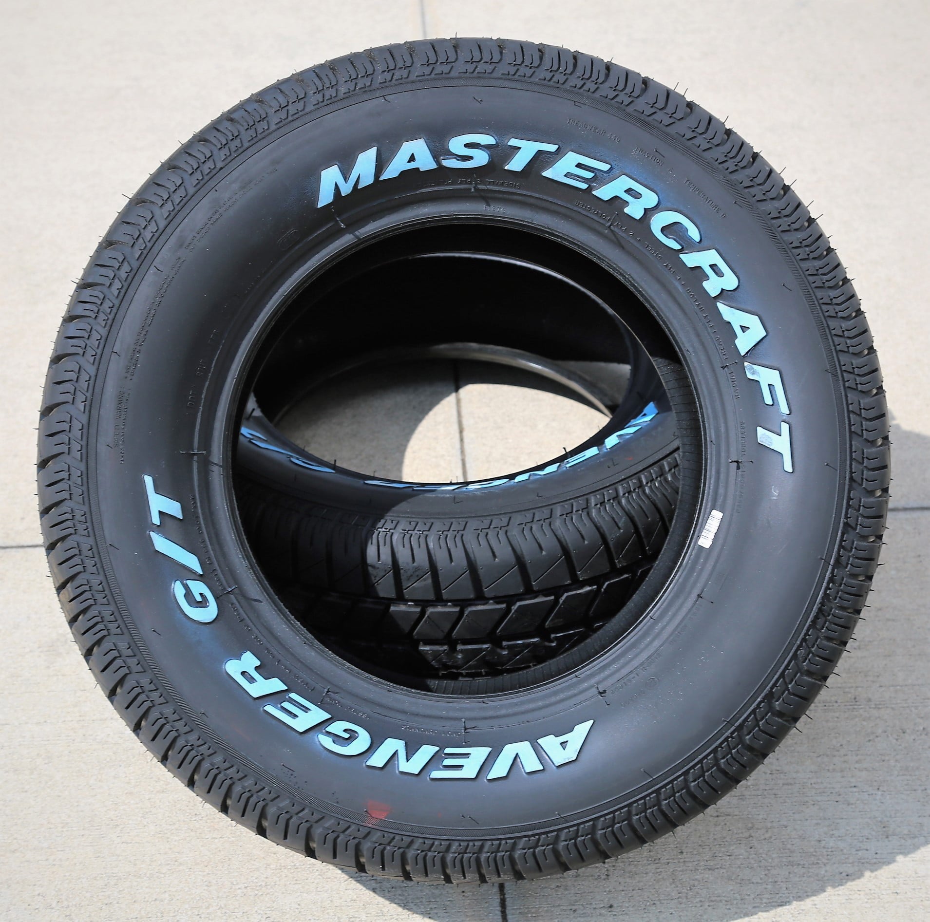 Mastercraft Avenger G/T 225/70R15 100T All Season Tire