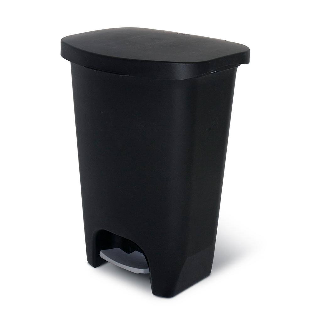 Glad 13 Gal. Black Step-On Plastic Trash Can with Clorox Odor Protection of The Lid GLD-74130-1