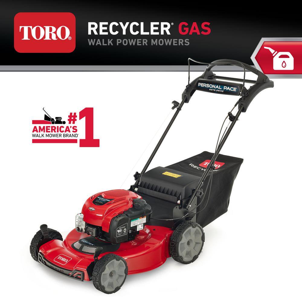 Toro Recycler 22 in. Briggs And Stratton Personal Pace Rear Wheel Drive Walk Behind Gas Self Propelled Lawn Mower with Bagger 21462