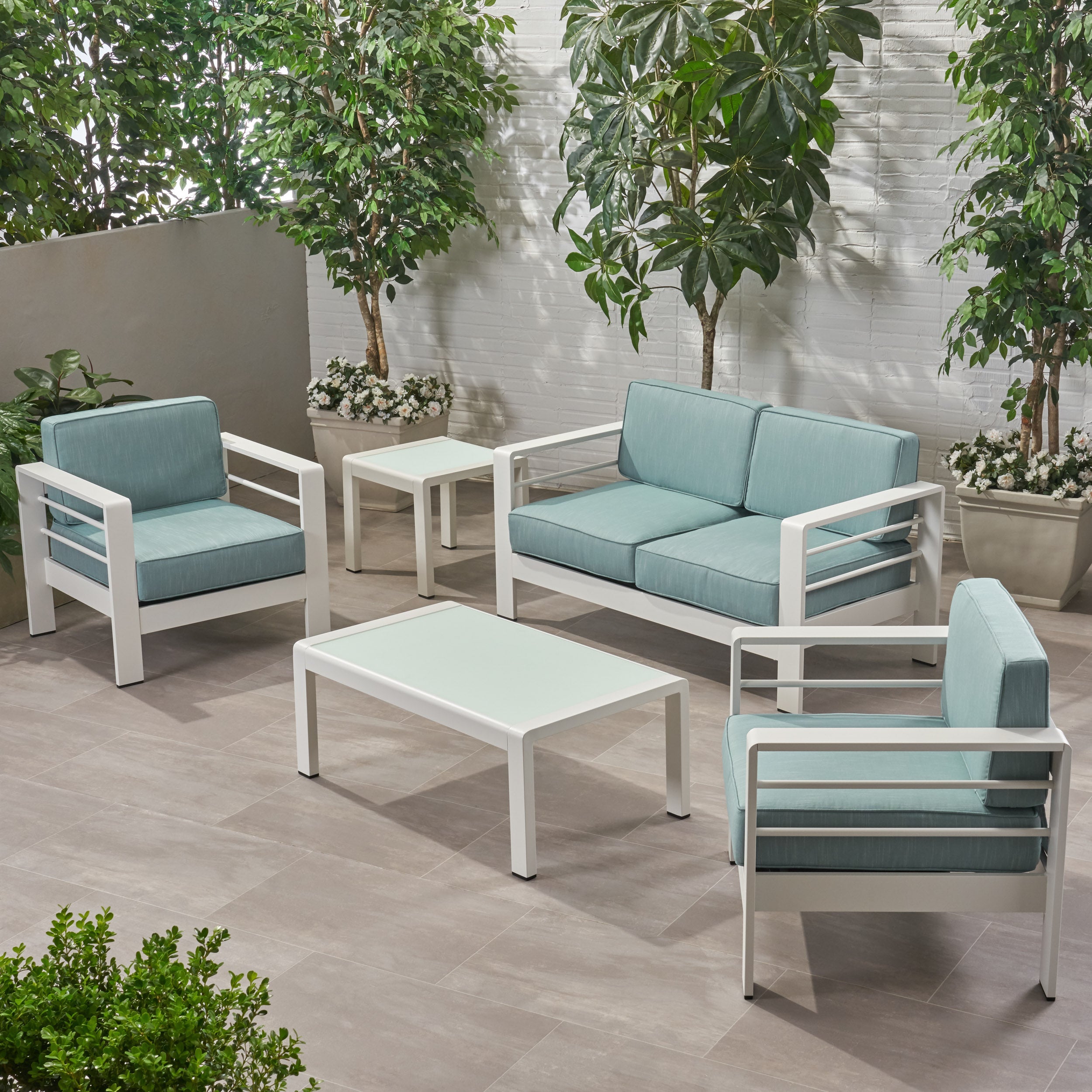 Yolanda Coral Outdoor 4 Seater Aluminum Chat Set with Side Table