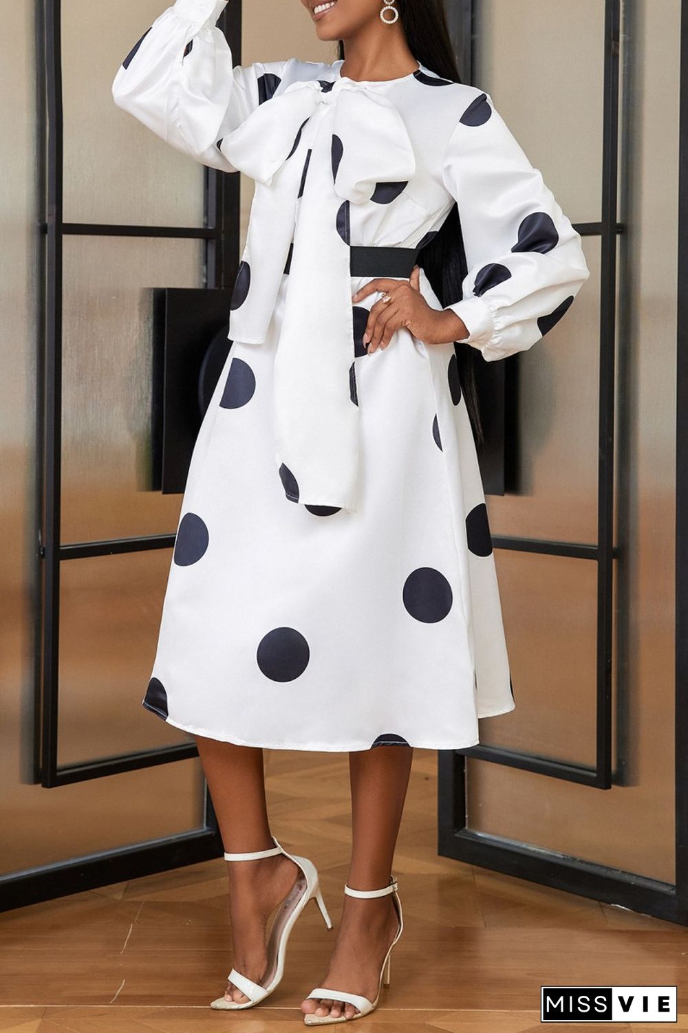 Casual Dot Print With Belt With Bow O Neck Long Sleeve Dresses