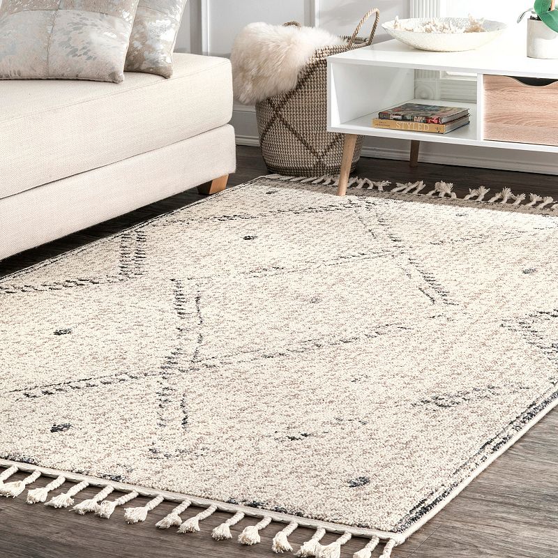 nuLOOM Camilla Moroccan Tassel Area Rug