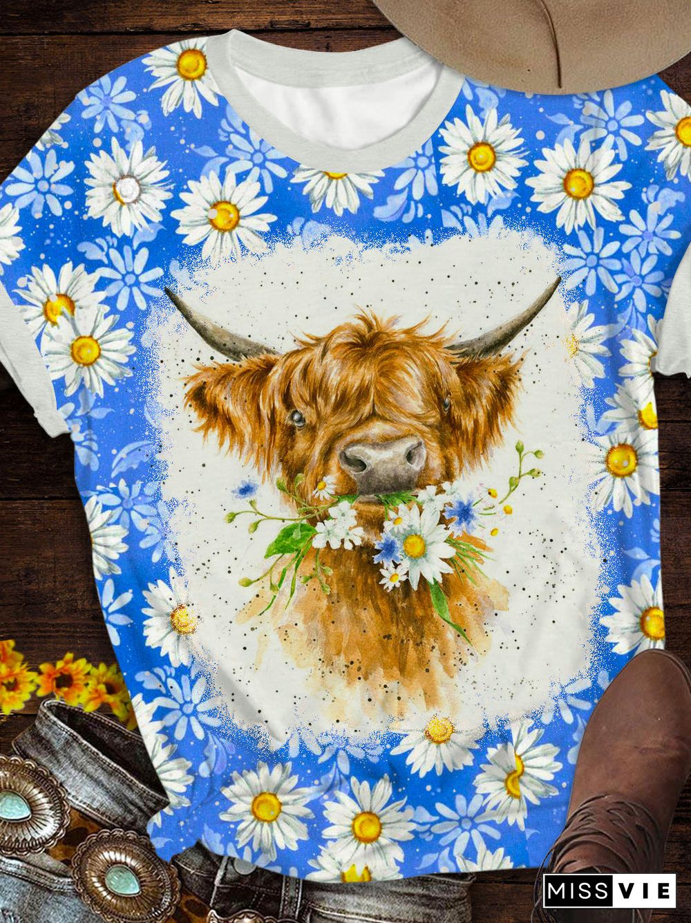 Daisy Floral Cow Print Round Neck T-shirt