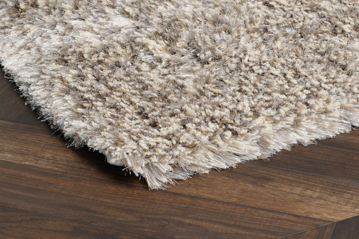 The Wellz Shag Rug in Light Gray