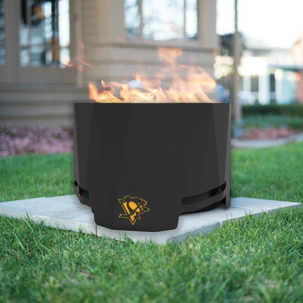 BLUE SKY OUTDOOR LIVING The Peak NHL 24 in. x 16 in. Round Steel Wood Patio Fire Pit - Pittsburgh Penguins PFP2416-PP