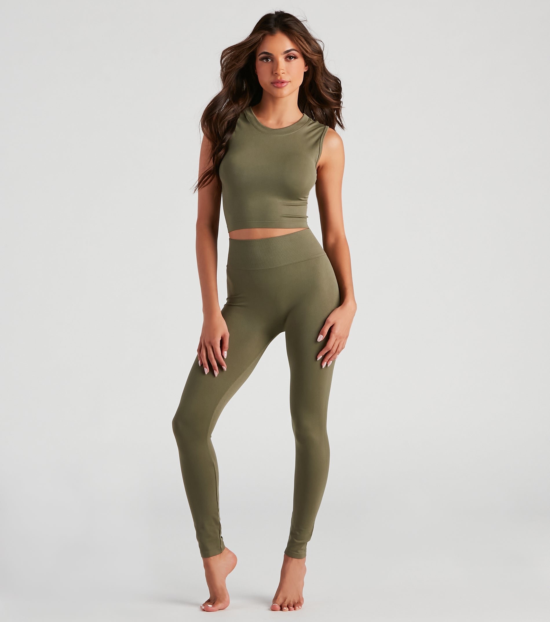 Smooth And Seamless Crop Top And Leggings Set