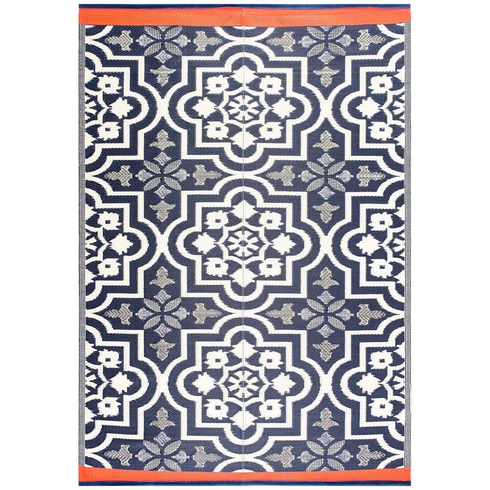 Reversible Mats Plastic Outdoor Rug for Camping  Patio  Backyard  RV  Picnic  Deck