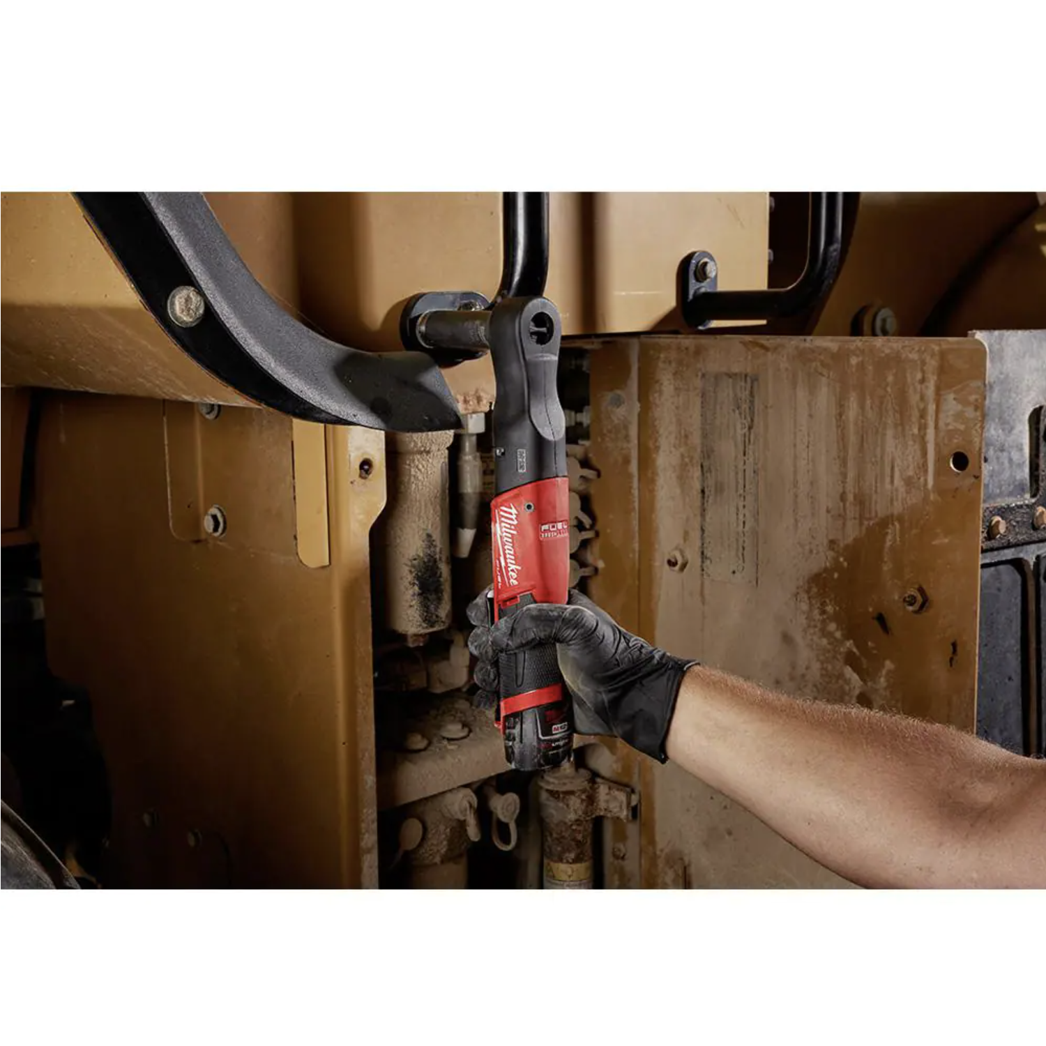 Milwaukee M12 FUEL 12-Volt Lithium-Ion Brushless Cordless 3/8 in. Ratchet with M12 2.0Ah Battery (2557-20-48-11-2420)