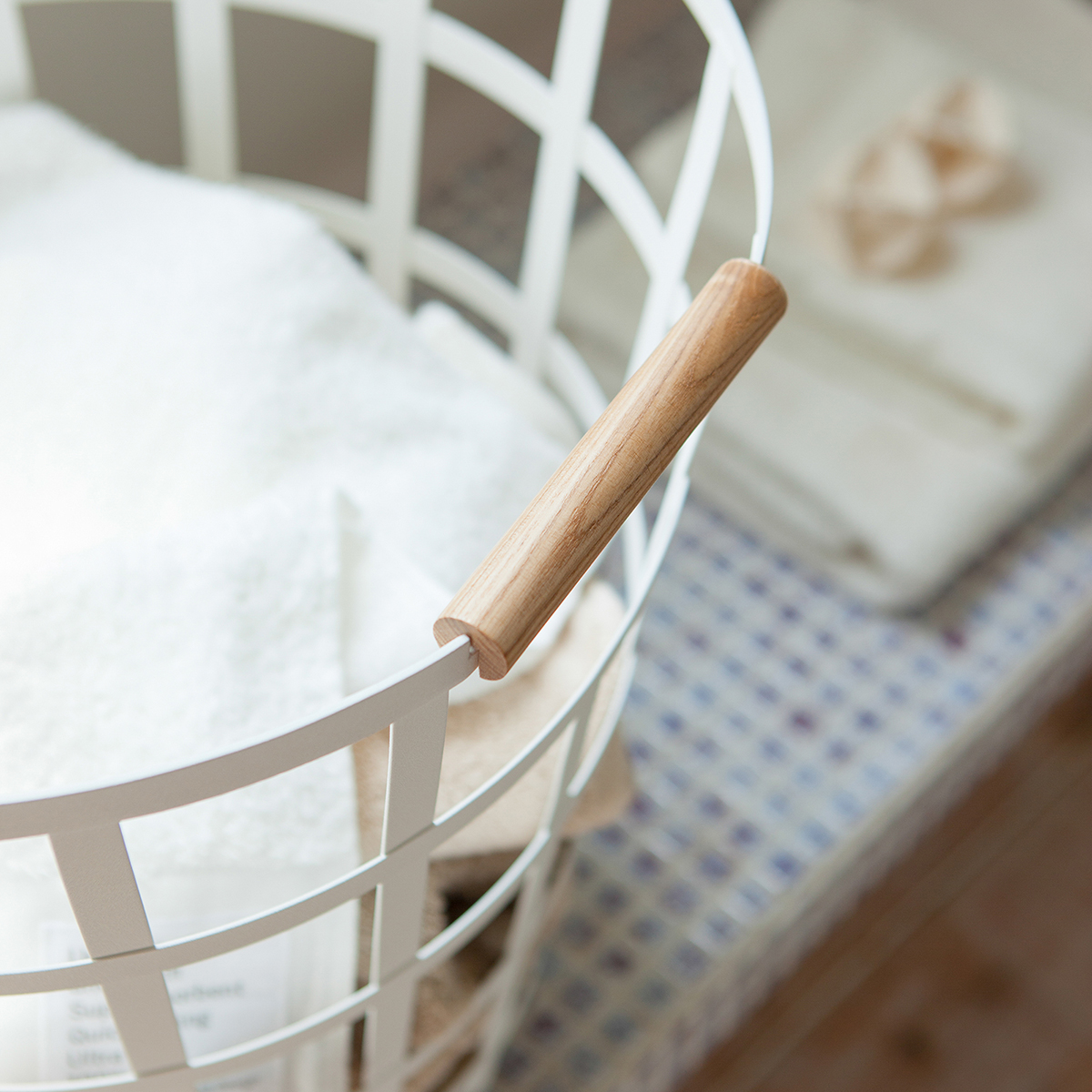 Yamazaki Tosca Wire Laundry Basket