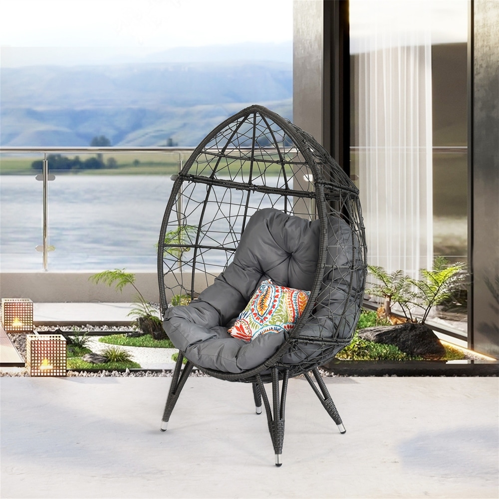 Outdoor Patio Basket Wicker Chair with Cusion