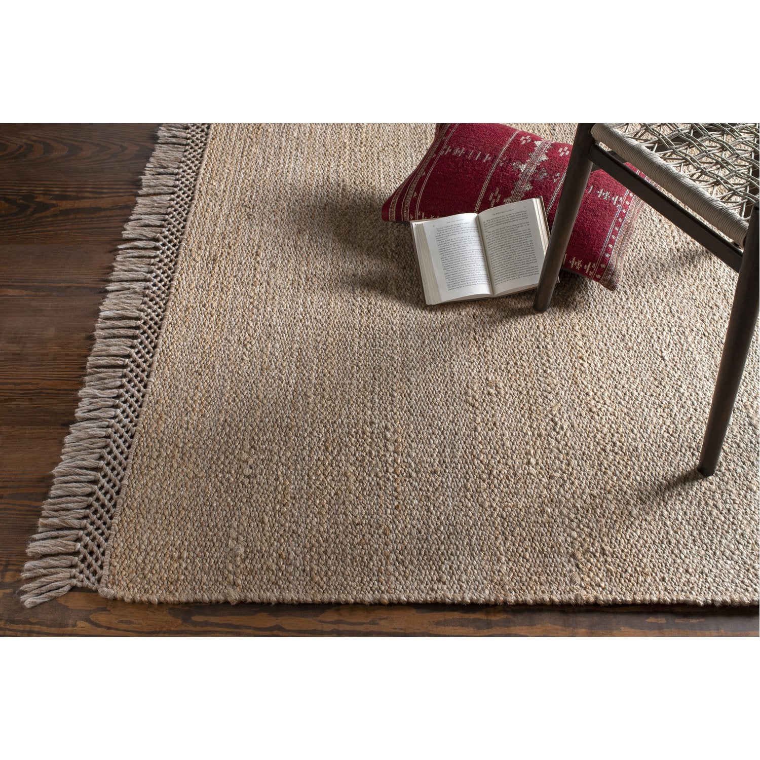 Southampton Hand Woven Rug in Tan, Camel