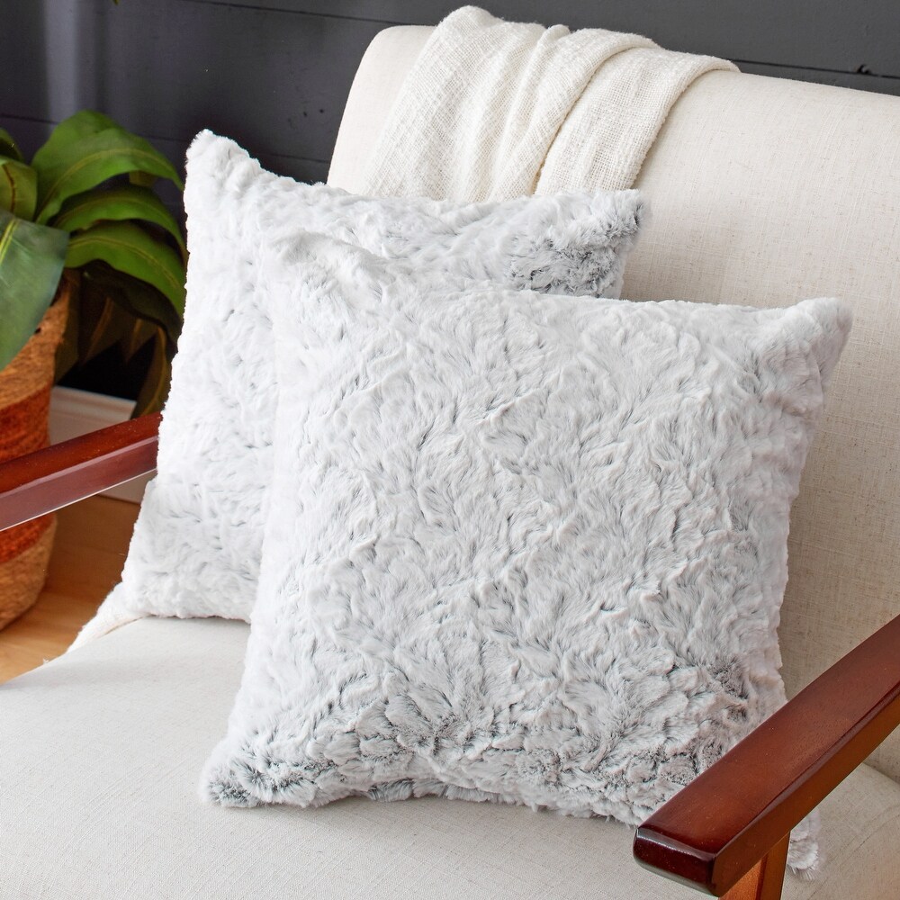 Humble + Haute Indoor Faux Fur Knife Edge Square Pillows (Set of 2)