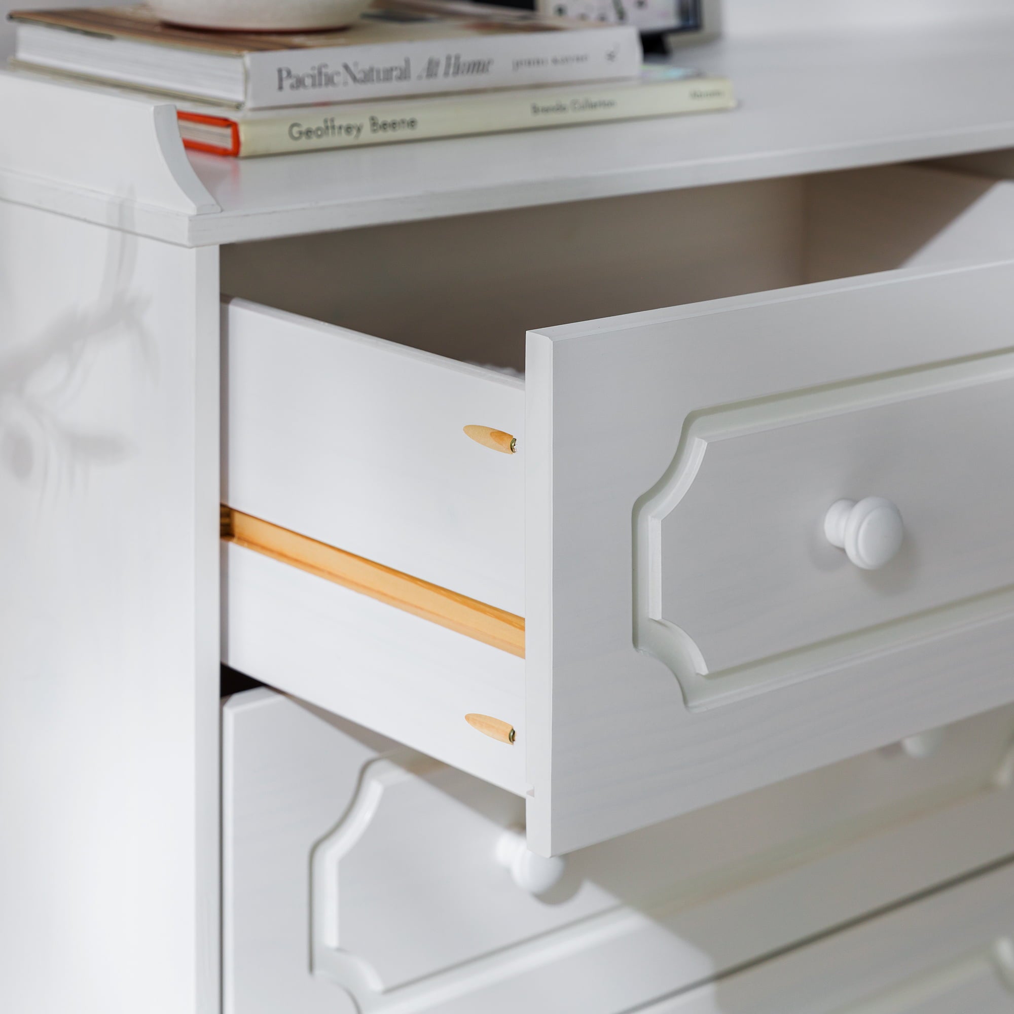 Manor Park Classic Gallery-Top Beveled 6-Drawer Dresser, White