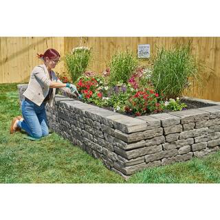 Pavestone Ladera 16 in. x 8 in. x 3 in. Revere Blend Concrete Retaining Wall Block (84-Piece27.9 Face FeetPallet) 11023078.REV