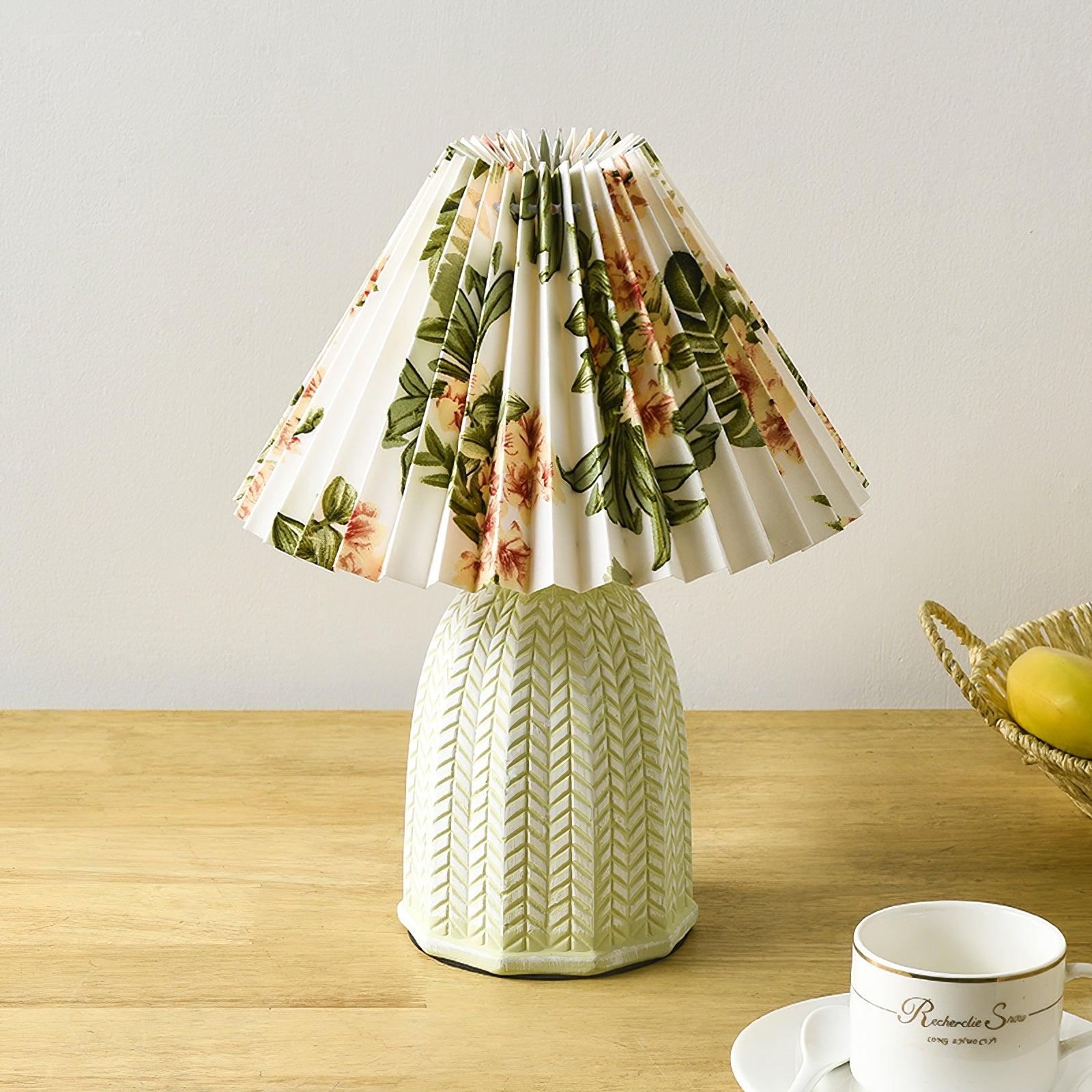 Vintage Pleated Table Lamp