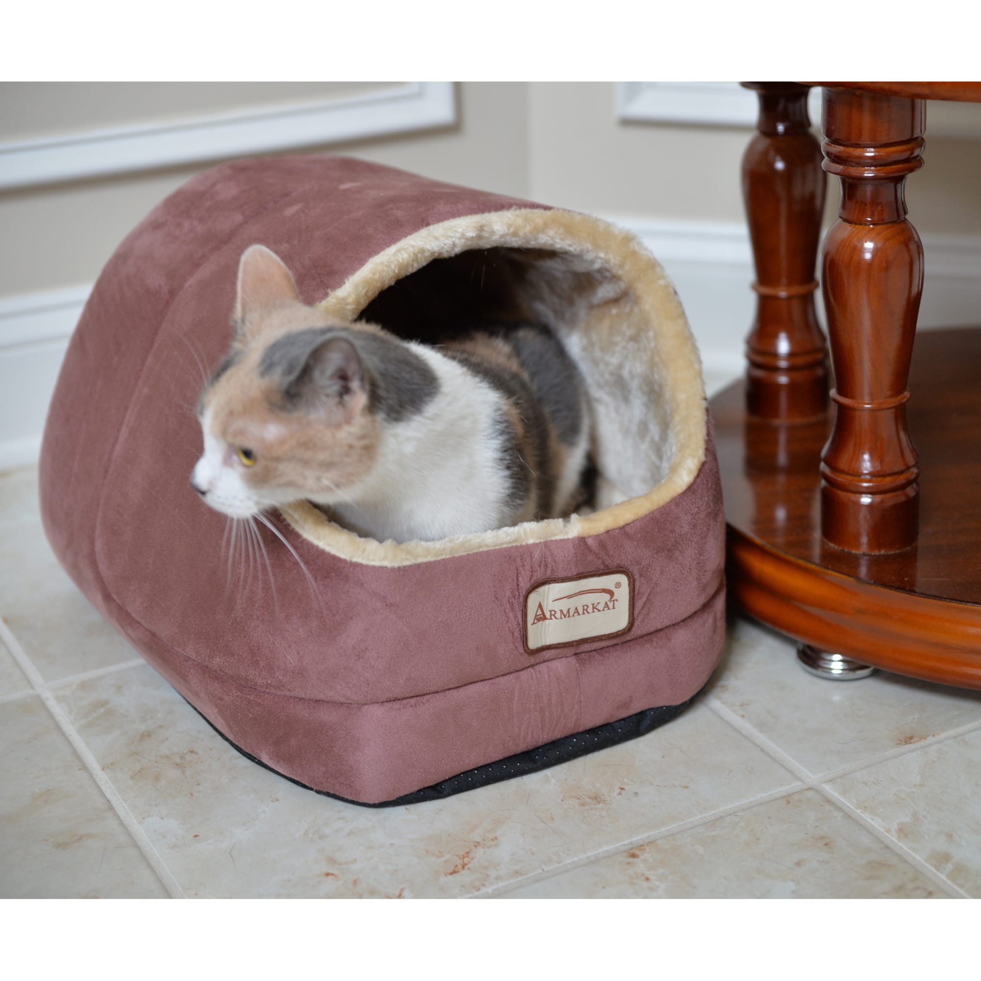 Armarkat Cave Cat Bed in Indian Red， 18