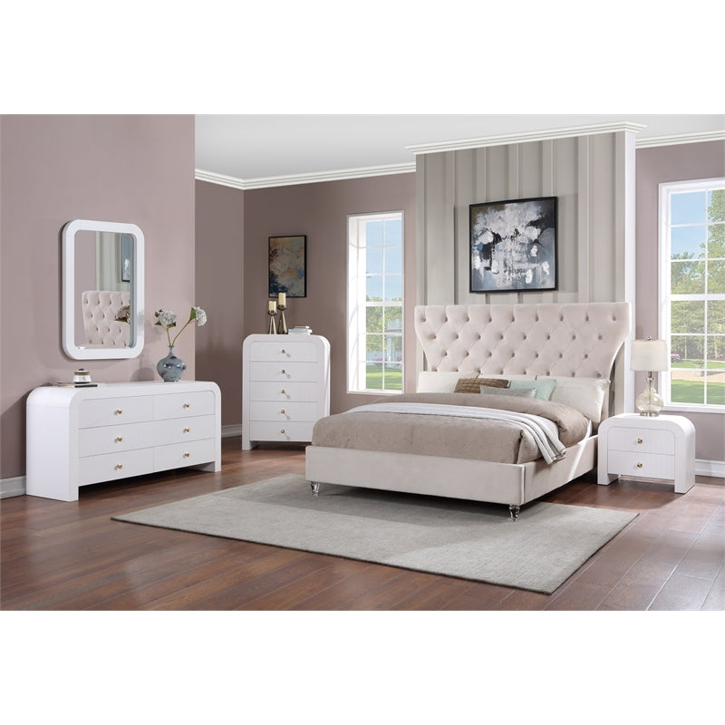 Meridian Furniture Artisto White Chest