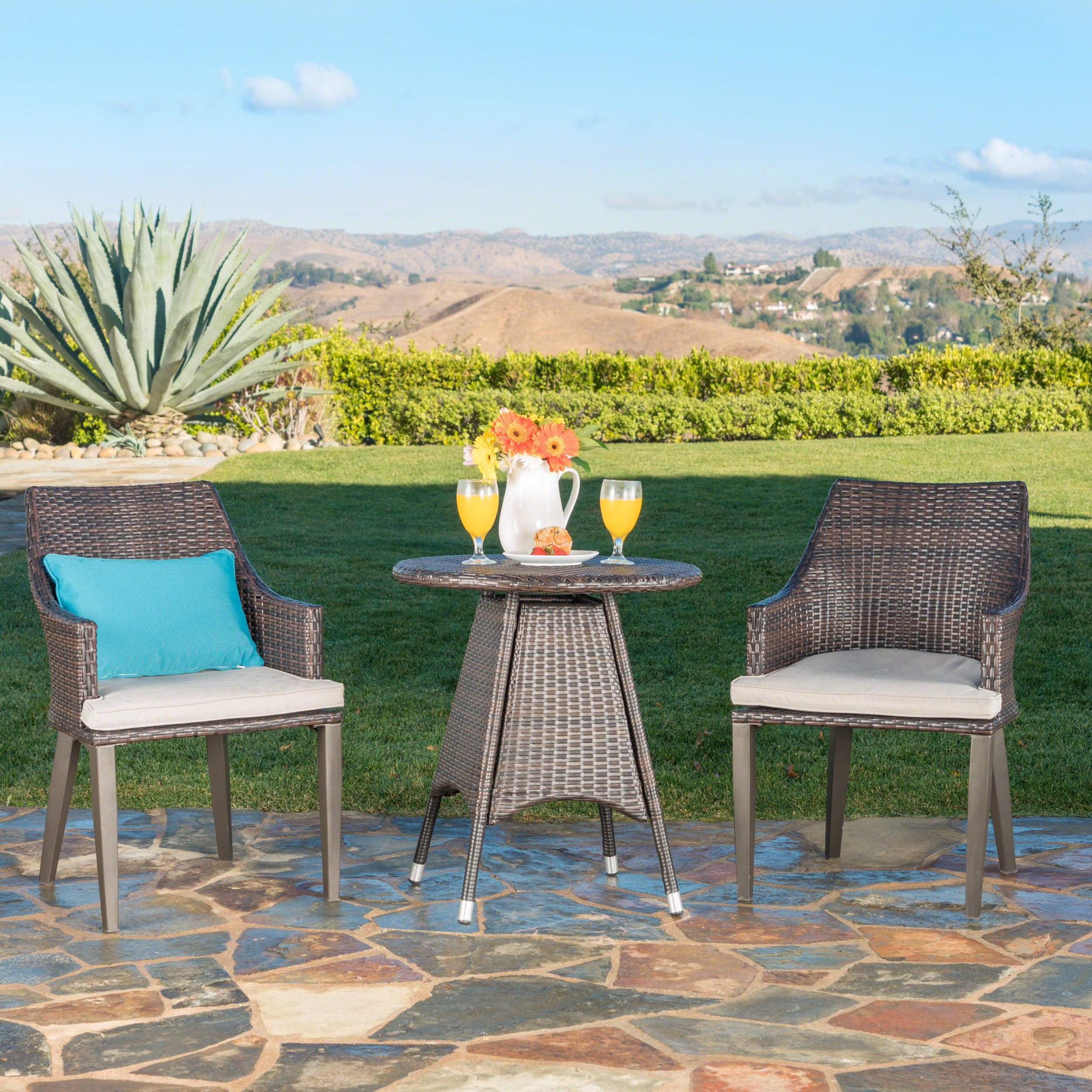 Hennry Outdoor 3 Piece Multibrown Wicker Round Bistro Set