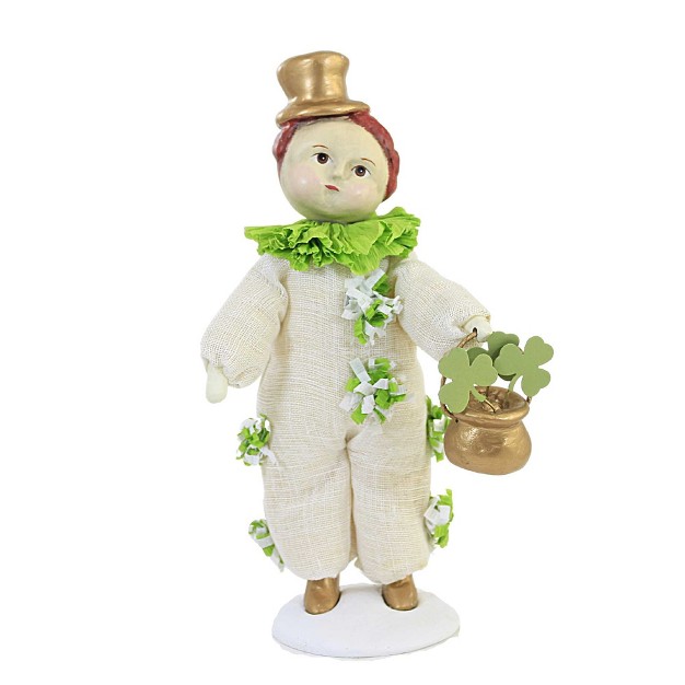 Dee Foust harvey Fitz Patrick One Figurine 9 Inches St Patrick x27 s Day 81113 Resin White