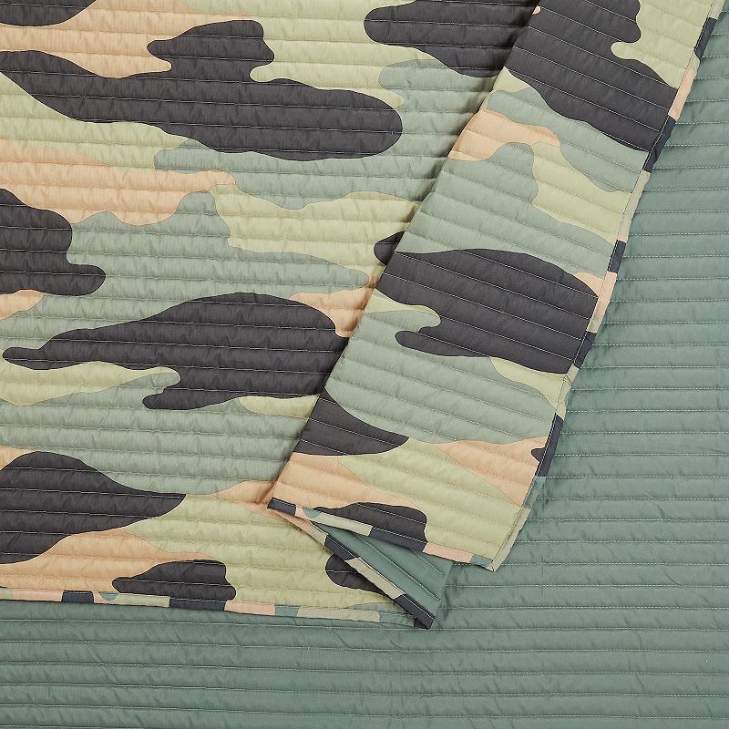 Urban Playground Covert Camo Quilt Set with Shams