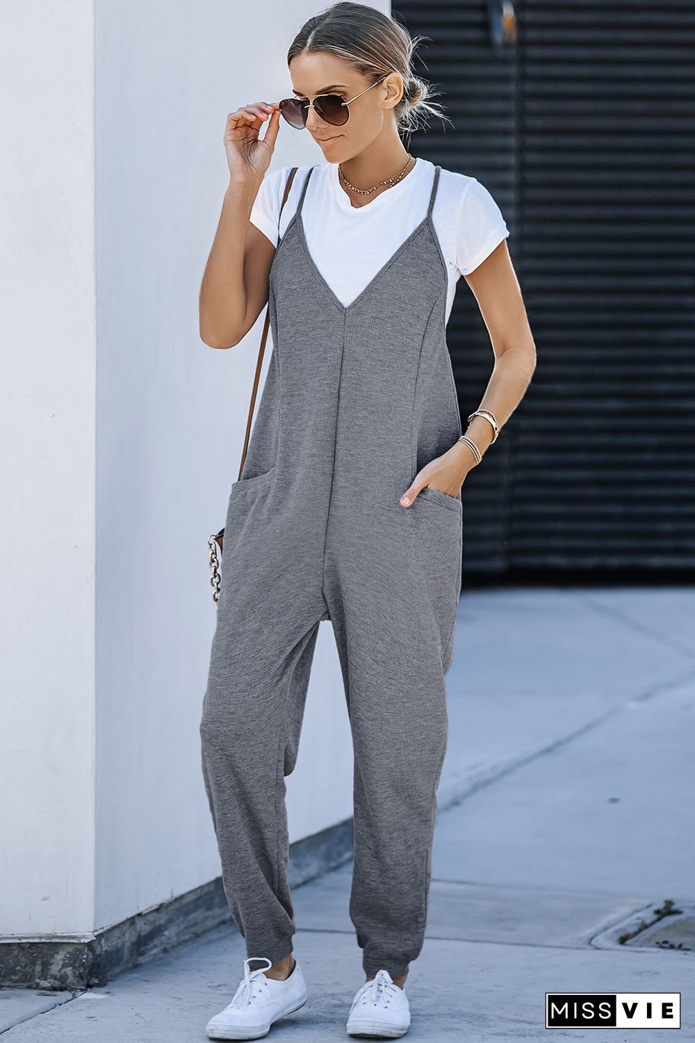 Gray Textured Sleeveless V-Neck Pocketed Casual Jumpsuit