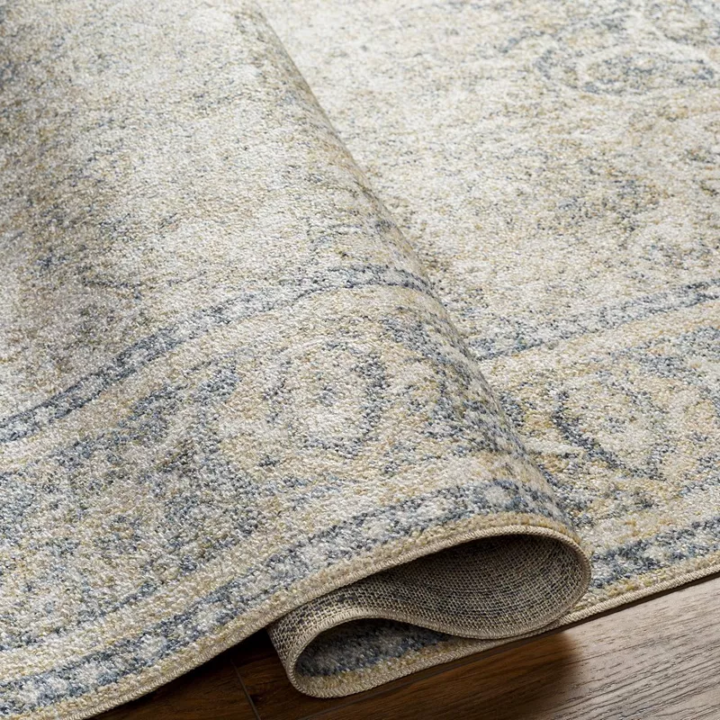 East Traditional Washable Area Rug