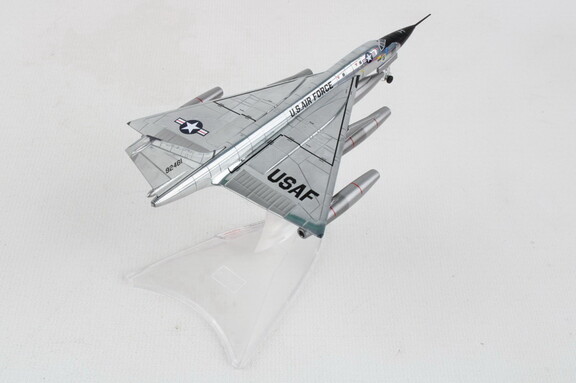 Herpa HE572736 USAF B 58A 1/200 30Th Bw Hoosier Hu...