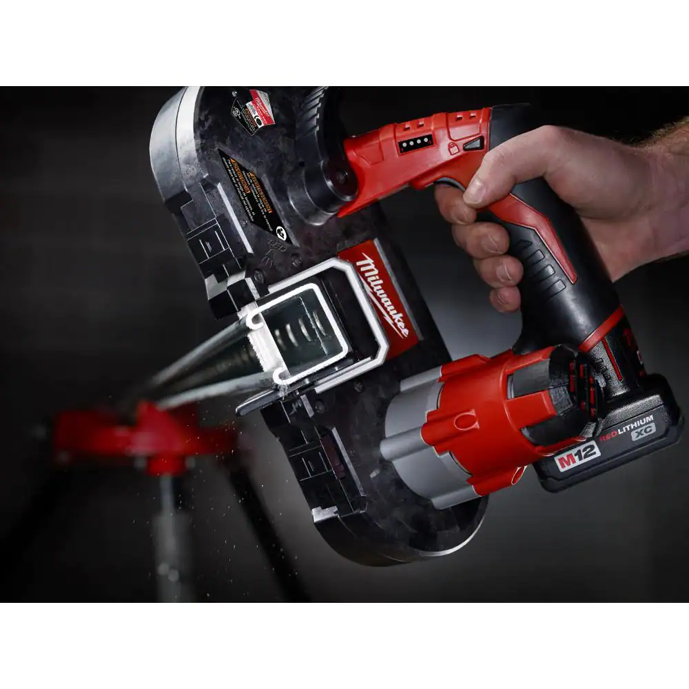 Milwaukee M12 12-Volt Lithium-Ion Cordless Sub-Compact Band Saw W/ M12 2.0Ah Battery