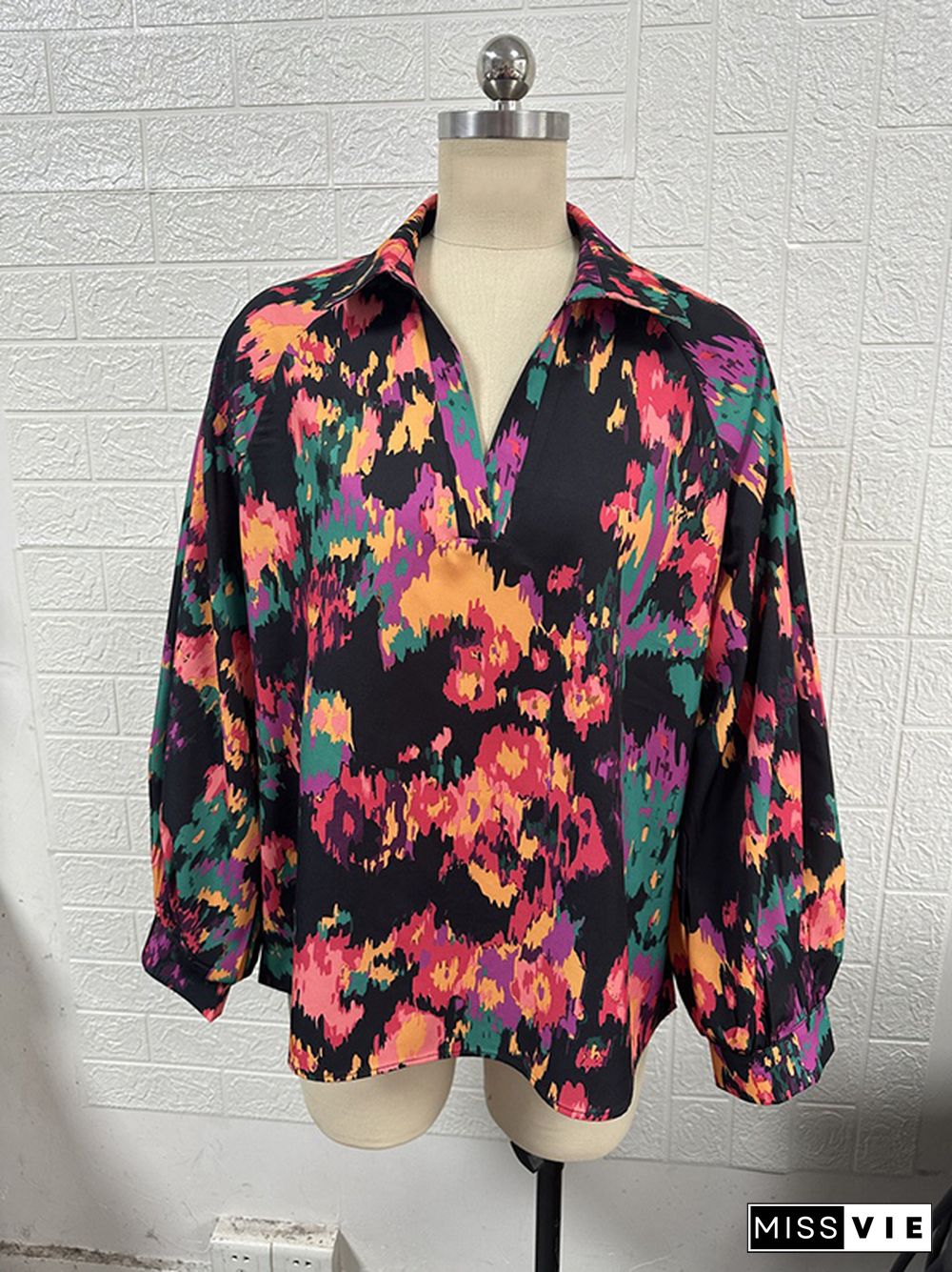 Long Sleeves Loose Printed V-Neck Blouses&Shirts Tops