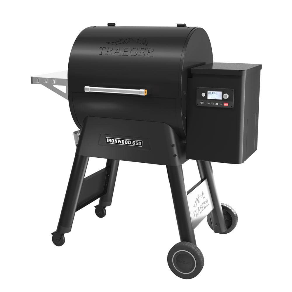 Traeger Ironwood 650 Wifi Pellet Grill and Smoker in Black TFB65BLF