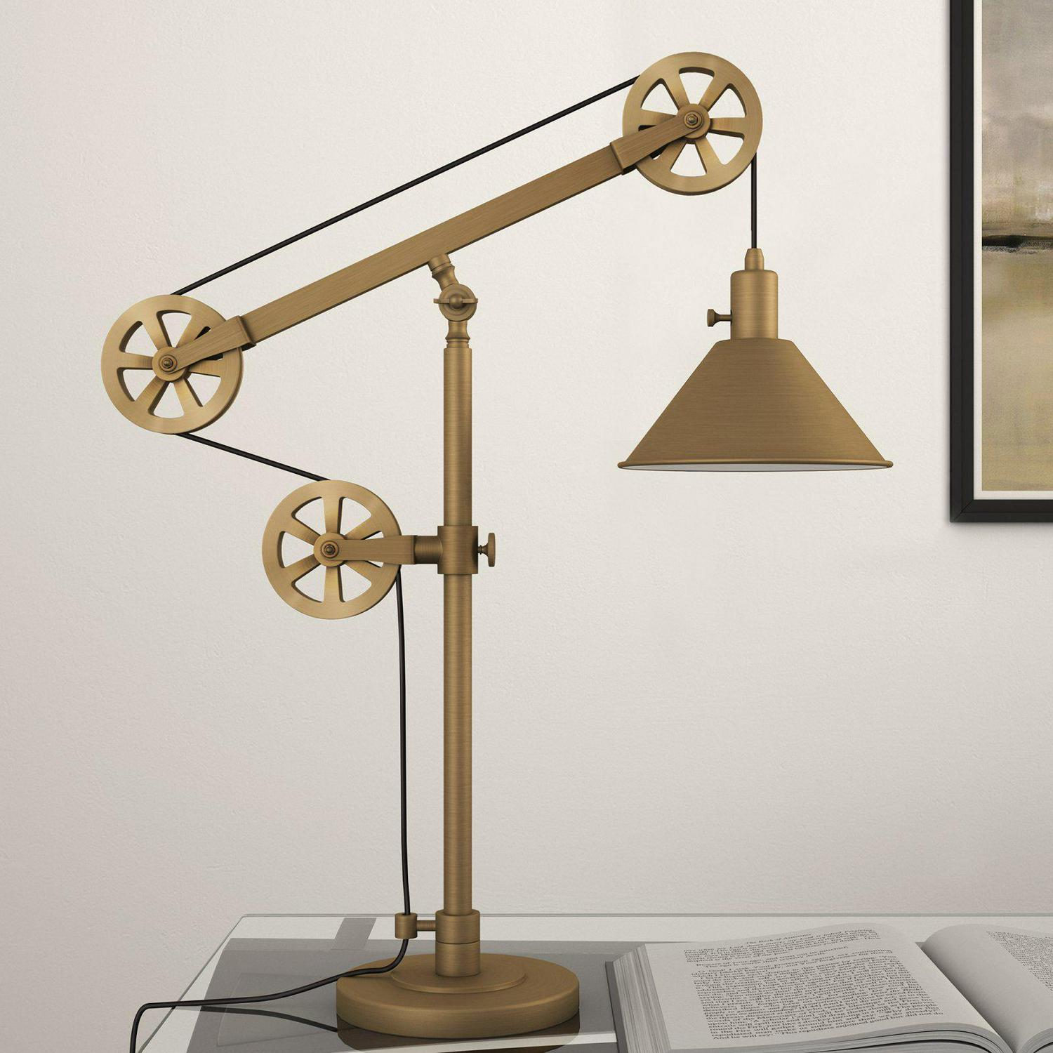 EvelynandZoe Traditional Metal Table Lamp with Pulley System