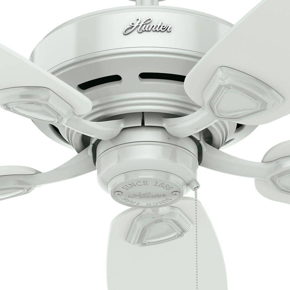 Hunter Sea Wind 48 in IndoorOutdoor White Ceiling Fan