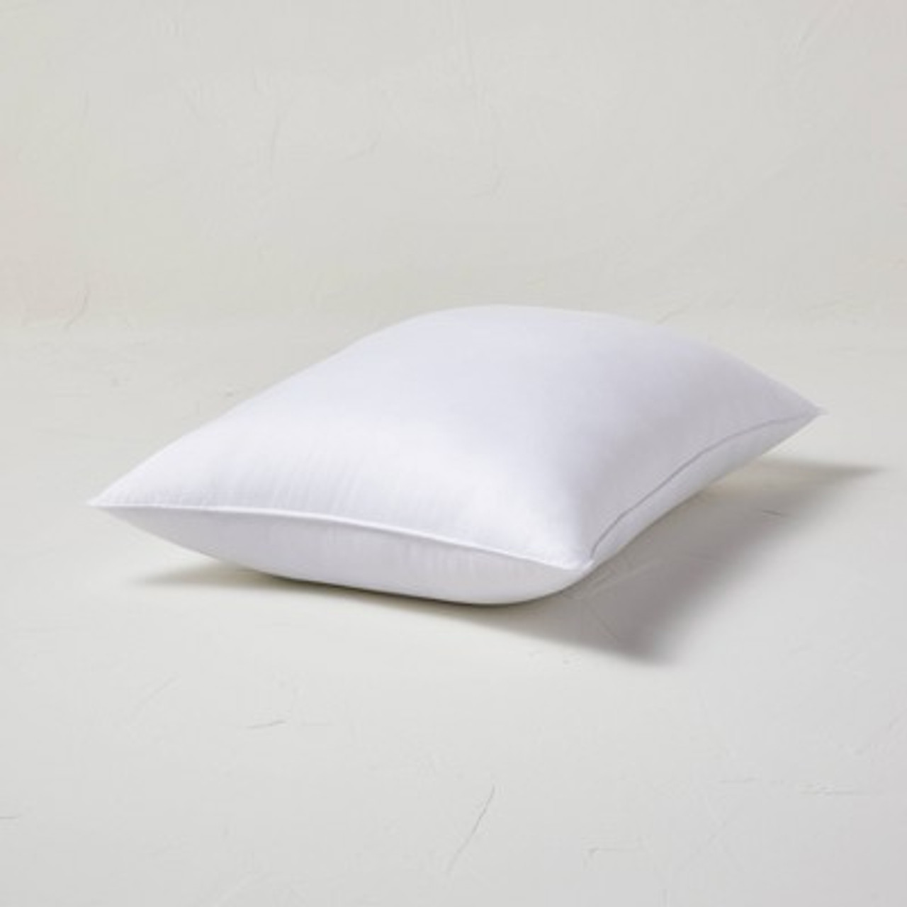 King Firm Machine Washable Down Alternative Pillow - Casaluna™