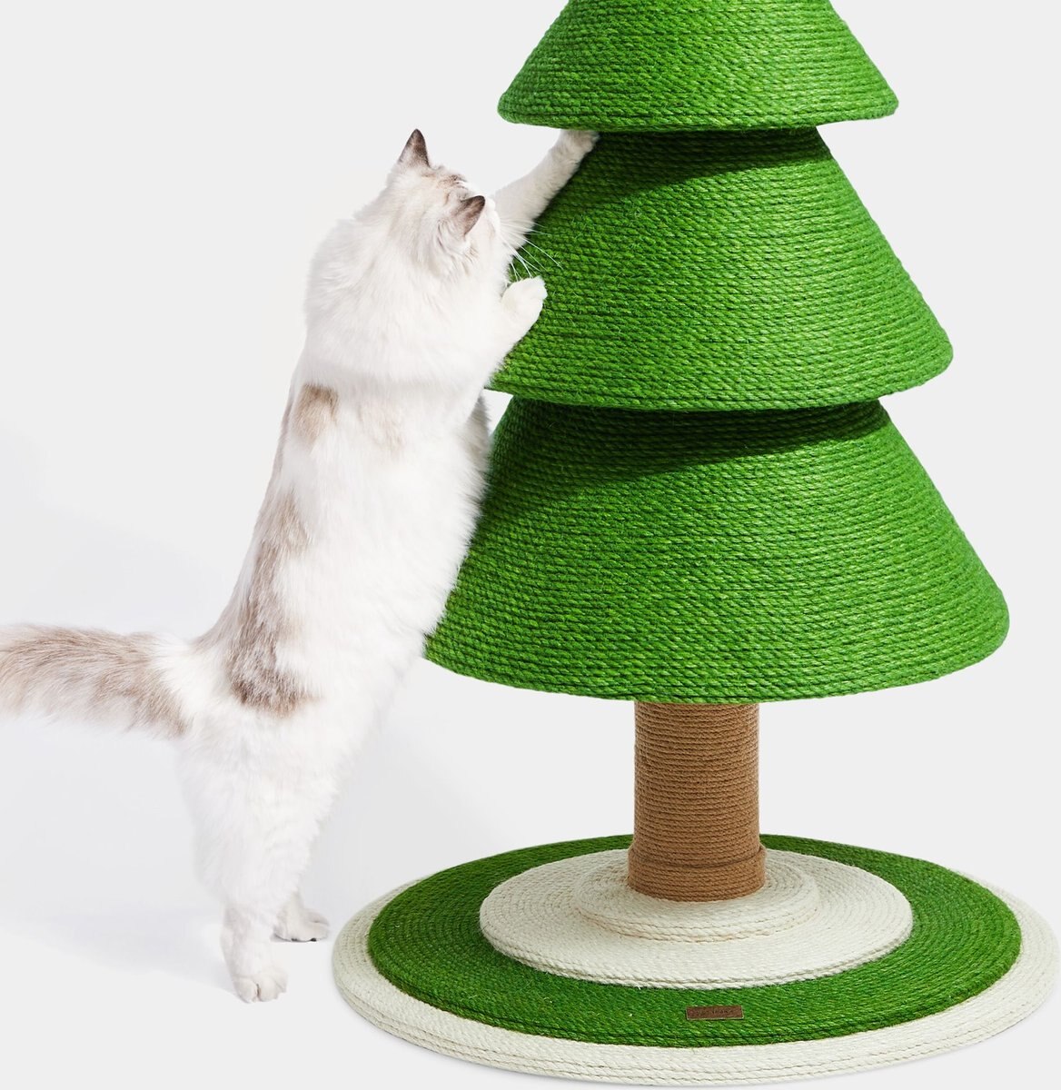 VETRESKA Pine 47-in Cat Tree