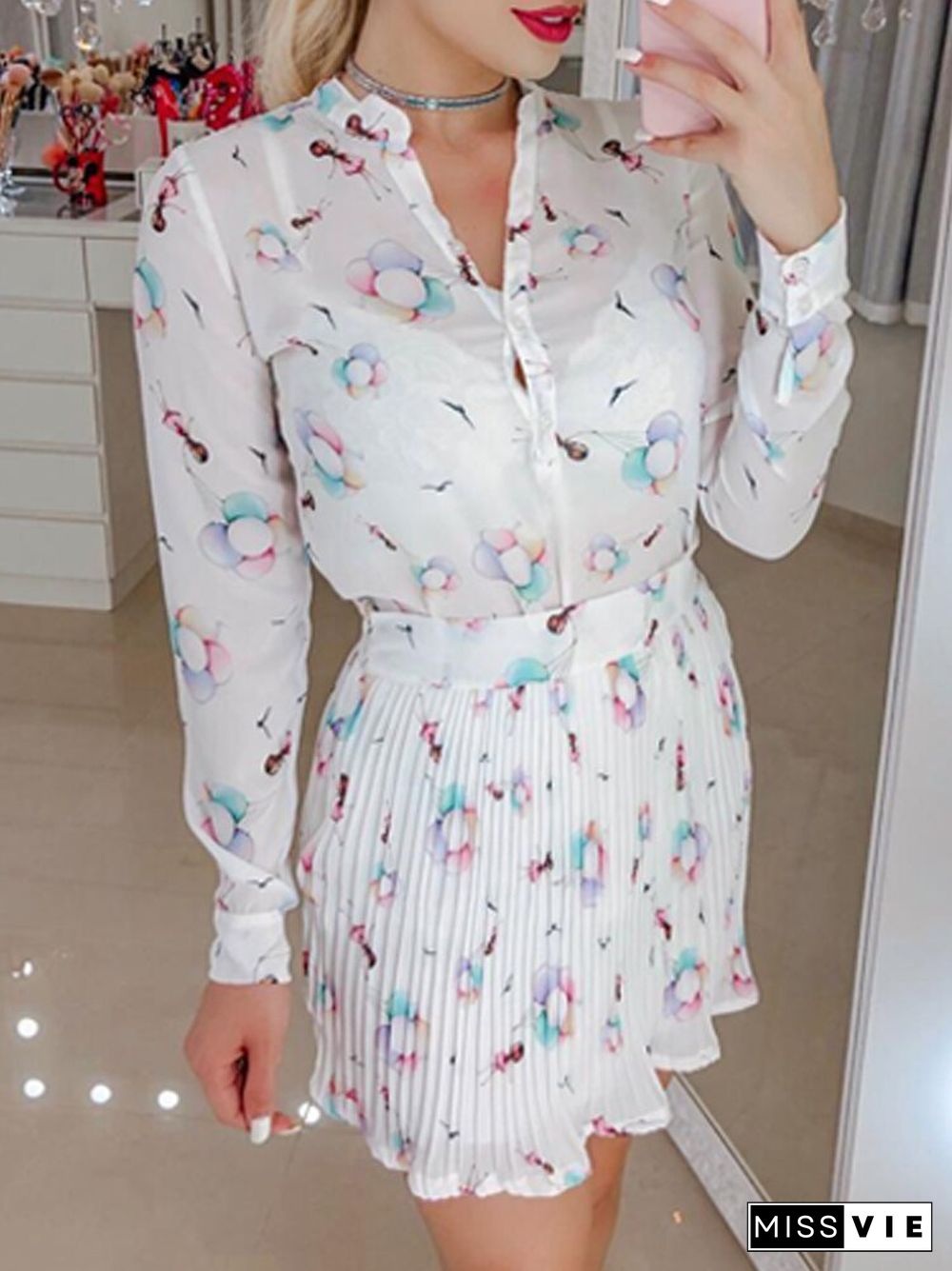 Fashion Spring Chiffon Floral Print Set Women Clothing New V-Neck Long Sleeve Shirt + High Waist Pleated Skirt Casual Suits