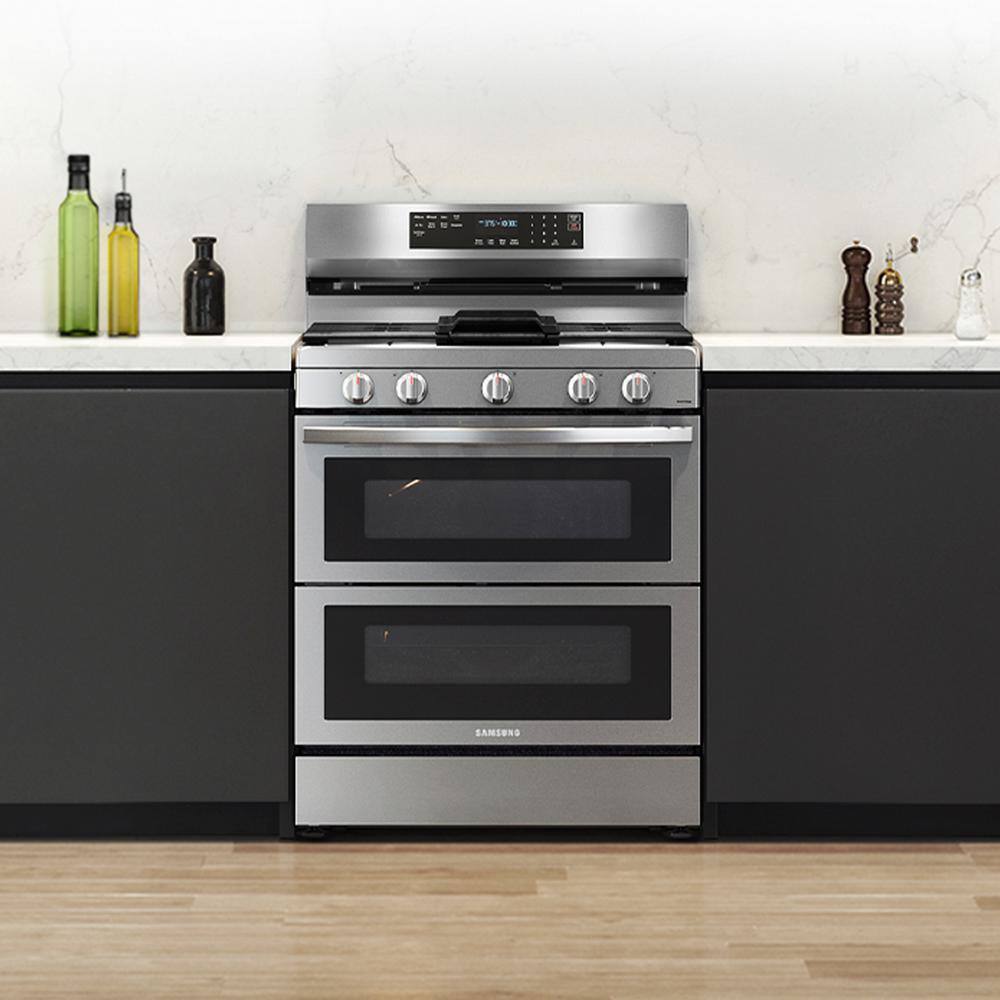  6 cu. ft. 30 in. Freestanding Smart Double Oven Gas Range with Air Fry Fingerprint Resistant in. Stainless Steel NX60A6751SS