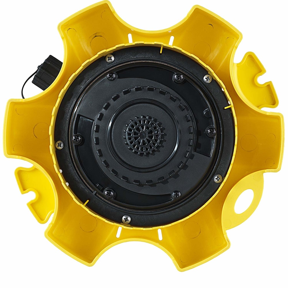 WaterBUG? Submersible Water Removal Pump with Multi-Flow Technology ;