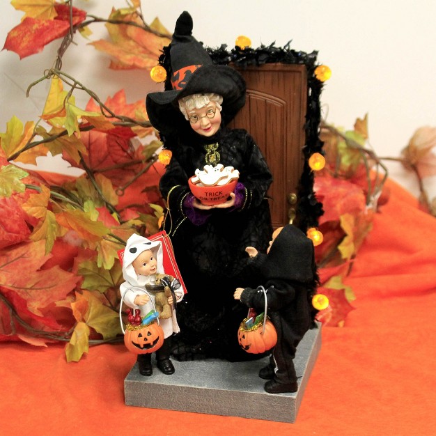 Possible Dreams Boo One Halloween Figurine 13 75 Inches Halloween Witch Trick Or Treat 6006454 Resin Black