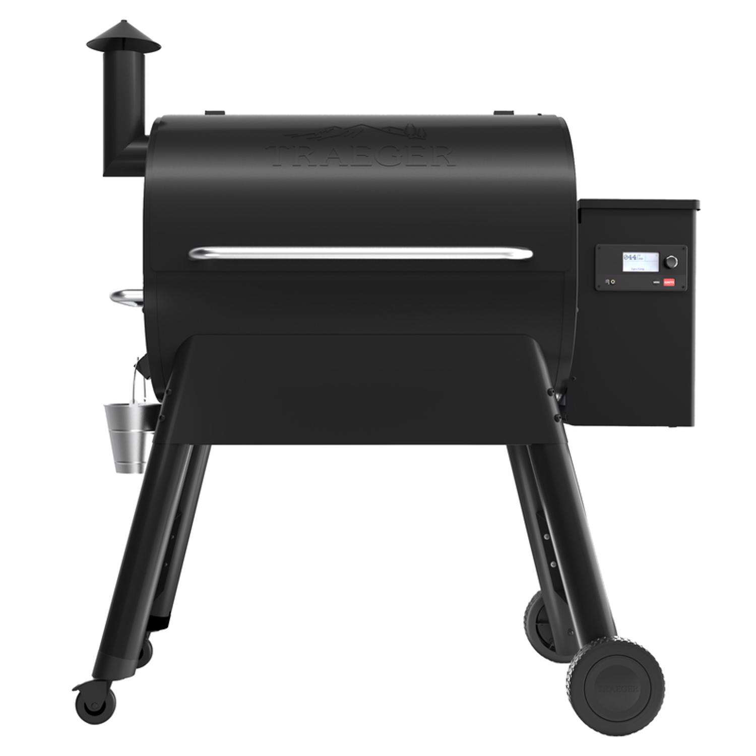 Black Traeger Pro 780 WiFi Wood Pellet Grill