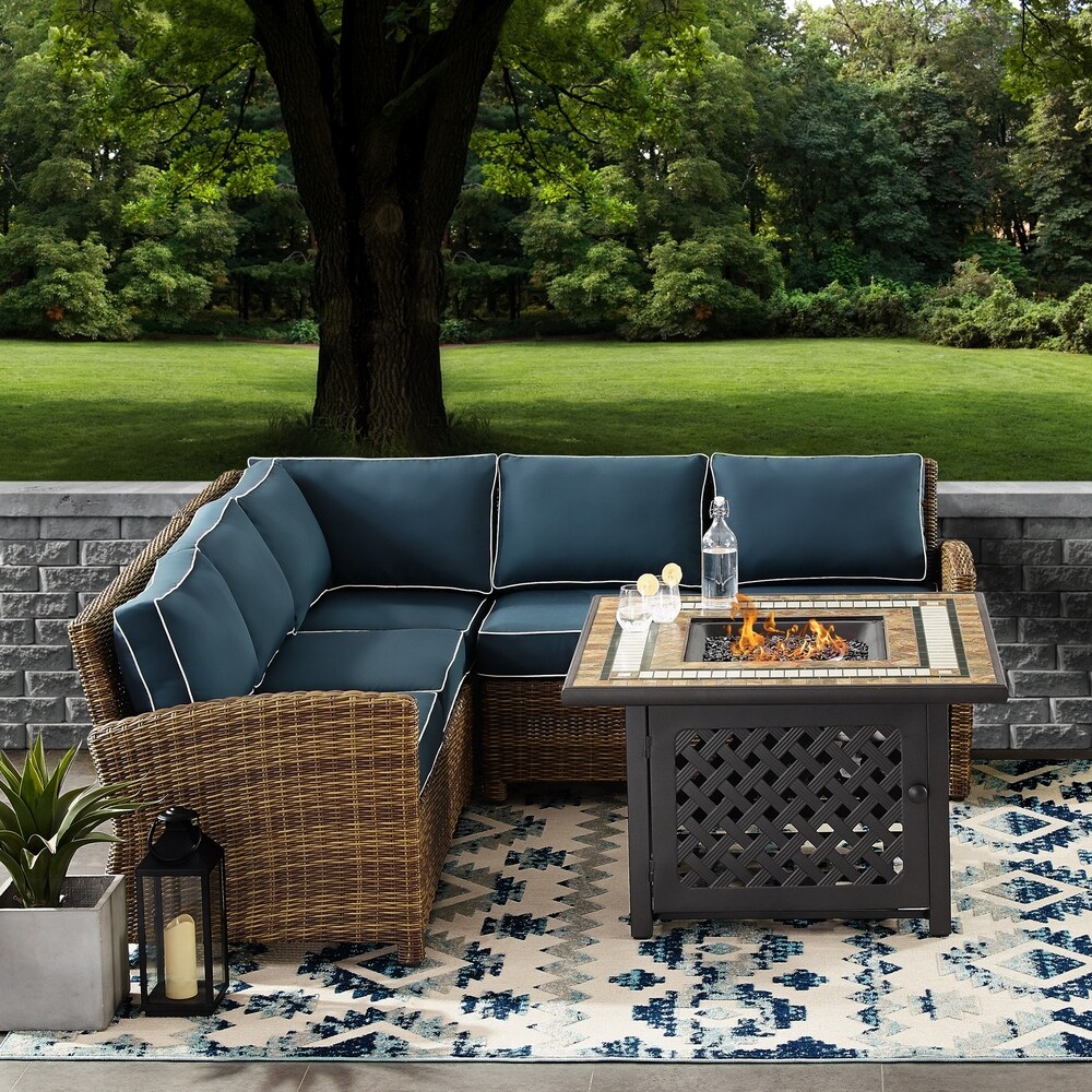 Bradenton 4 Piece Outdoor Wicker Seating Set With Navy Cushions