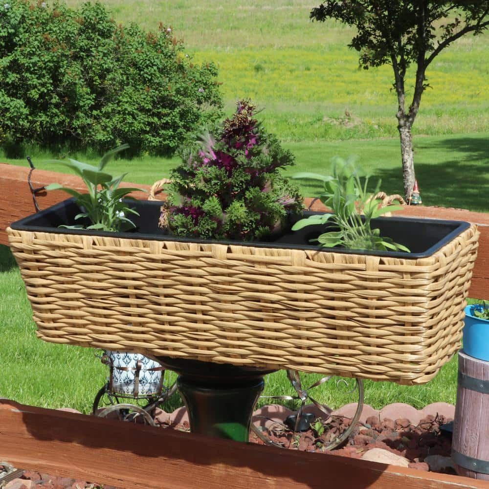 Sunnydaze Decor Sunnydaze Hanging Rectangle Polyrattan Rail Planter with Plastic Liner - Brown NHU-577