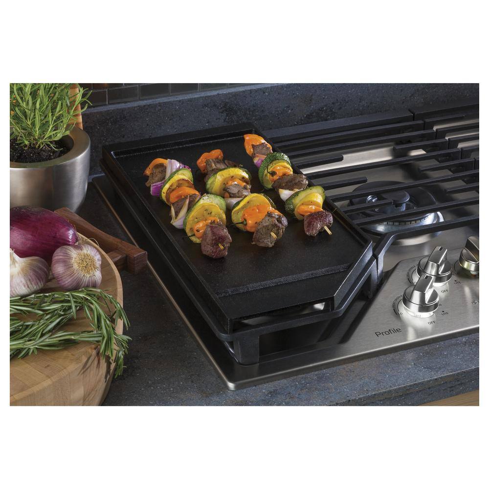 GE Cast Iron 30 in. Cooktop Griddle JXGRIDL230