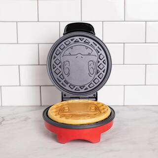 Uncanny Brands Pokemon 900 W 'Charmander' Black American Round Waffle Maker WM1-POK-CHA