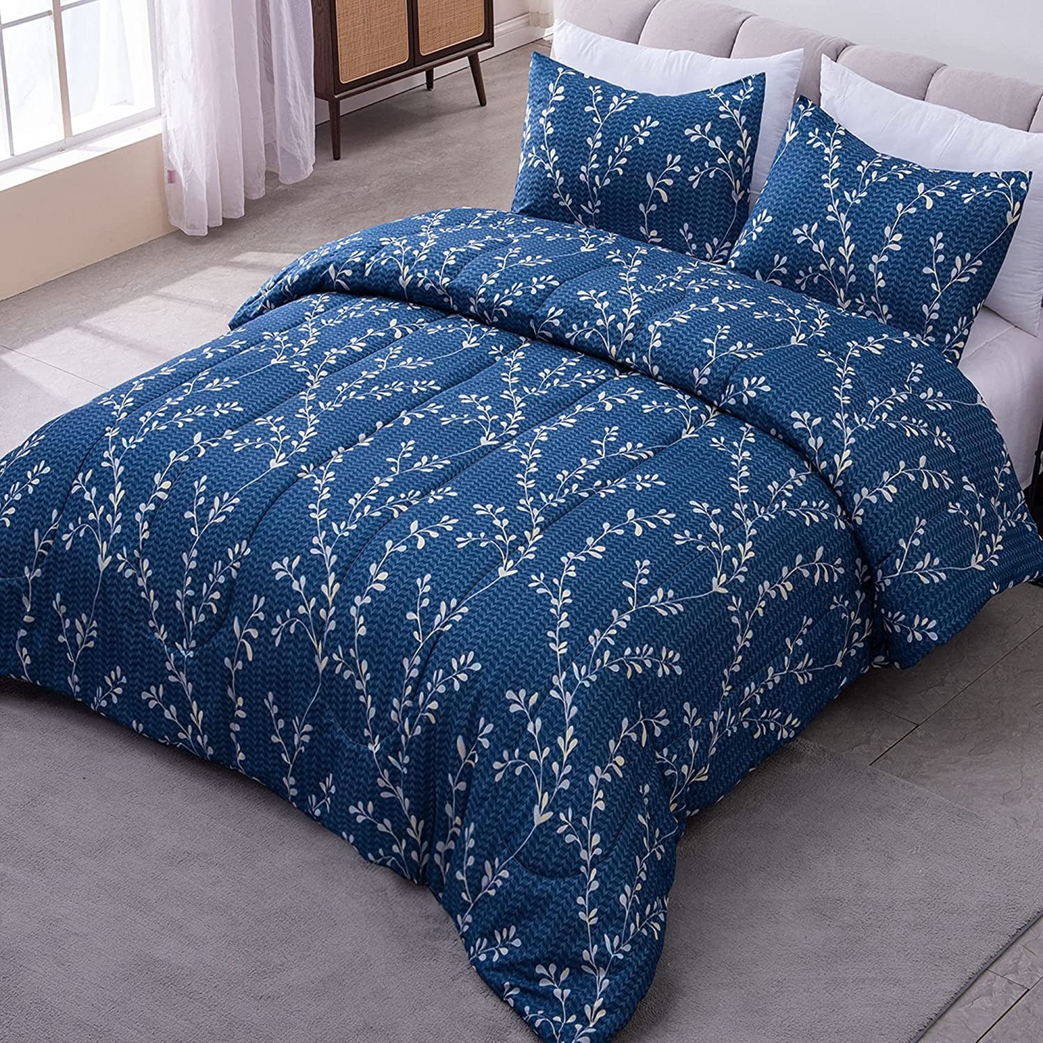 Exclusivo Mezcla 2-Piece Floral Twin Size Comforter Set， Microfiber Bedding Down Alternative Comforter for All Seasons with 1 Pillow Sham， Navy