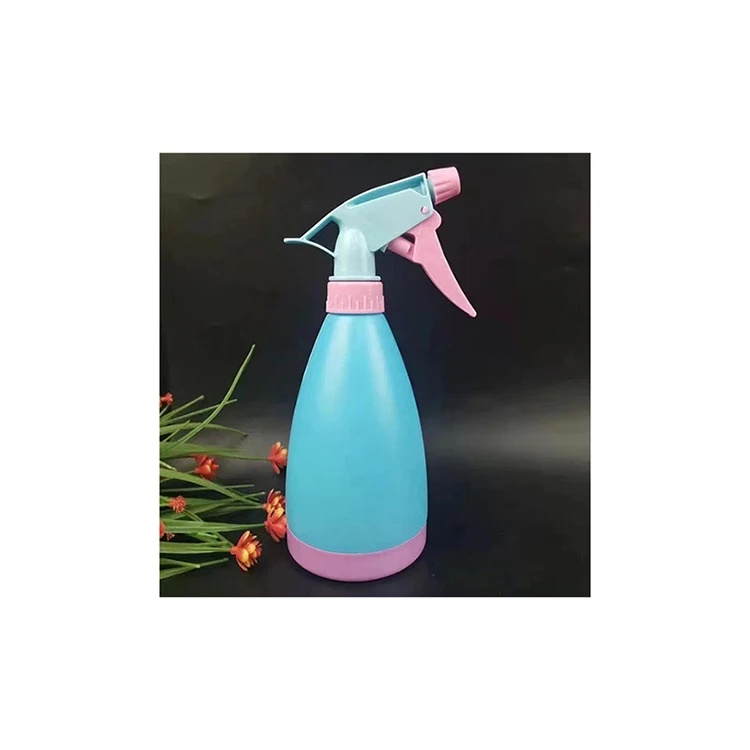 Factory Directly Supply Good Price Hot Selling Watering Can Bottle