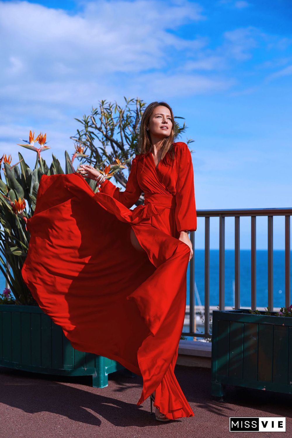 Red Sashes Deep V-neck  Flowy Banquet Party Maxi Dress